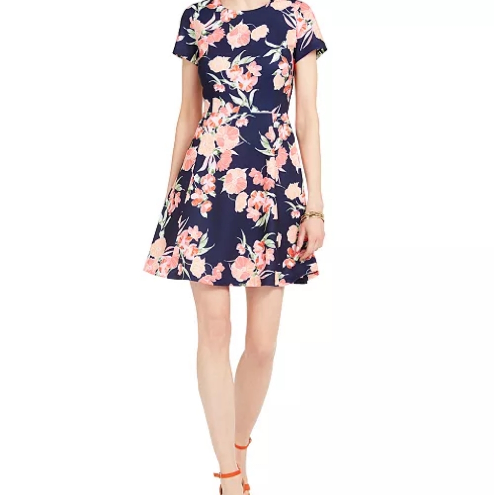 NWOT Vince Camuto Tropical Floral Dress Sz 2